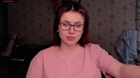 Snapshot of nicky_weekends chatting on 24, 3, 2026 Nicky Weekends online show from 24, 3, 2026