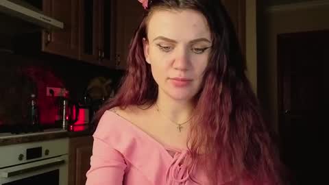 Snapshot of nicky_weekends chatting on 18, 4, 2026 Nicky Weekends online show from 18, 4, 2026