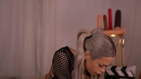 Nicky online show from 30, 9, 2025