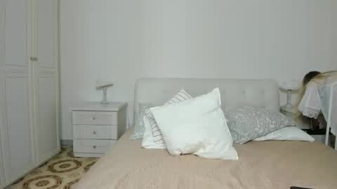 Nicky online show from 9, 1, 2025