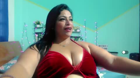 Snapshot of nickyribeiro chatting on 14, 2, 2025 nickyribeiro online show from 14, 2, 2025