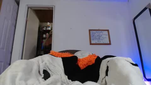 Snapshot of nico_hoot chatting on 8, 2, 2025 sammy hoot online show from 8, 2, 2025