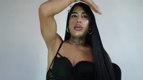 Snapshot of nico_hoot chatting on 10, 9, 2025 sammy hoot online show from 10, 9, 2025