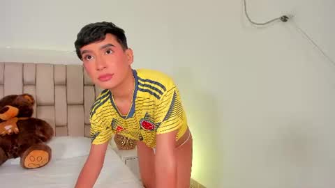 NICOLAS online show from 17, 6, 2026