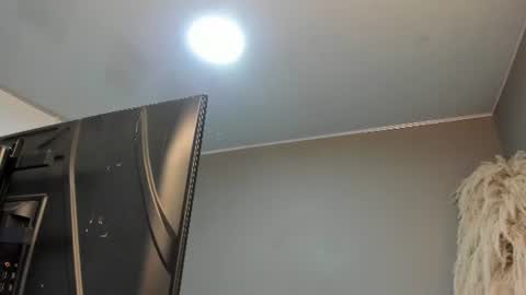 nicohillx online show from 27, 6, 2026