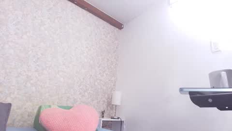 Nicol online show from 12, 11, 2025