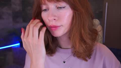 Nicol Moonn online show from 3, 12, 2025