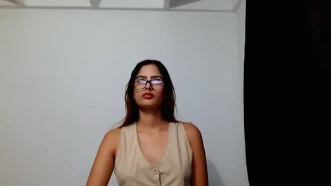 Snapshot of nicol_xx1 chatting on 16, 3, 2026 Nicol online show from 16, 3, 2026