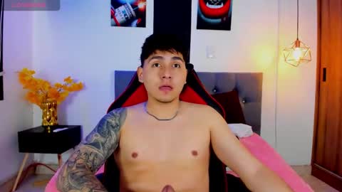 Snapshot of nicolas_james_sc chatting on 25, 11, 2025 nicolas_james_sc online show from 25, 11, 2025