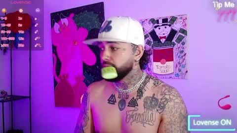 Snapshot of nicolas_torres99 chatting on 15, 5, 2026 nicolas online show from 15, 5, 2026