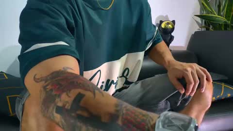 Nicolas online show from 11, 11, 2025