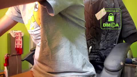 L. Nicolas online show from 9, 1, 2025