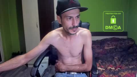 L. Nicolas online show from 15, 10, 2025