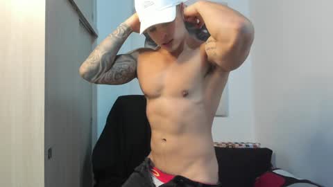 Snapshot of nicolasmuscle chatting on 8, 12, 2024 Andres online show from 8, 12, 2024