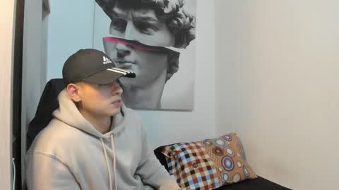 Snapshot of nicolasmuscle chatting on 29, 12, 2024 Andres online show from 29, 12, 2024