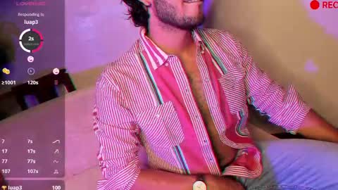 Snapshot of nicolasrodrii chatting on 24, 12, 2024 nicolasrodrii online show from 24, 12, 2024