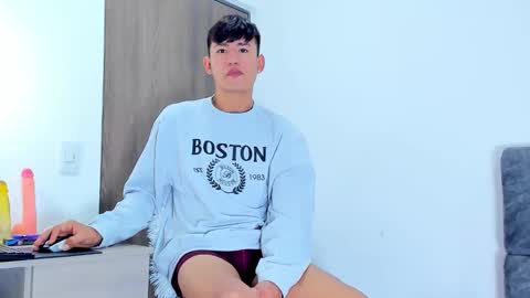 nicolastorres__ online show from 12, 11, 2025