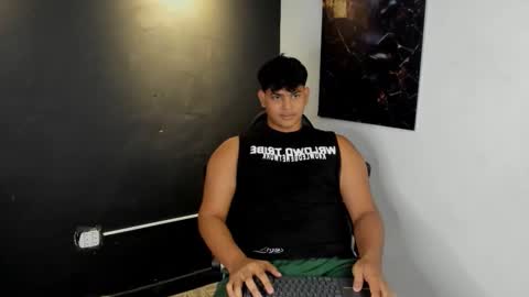 Snapshot of nicole_and_thiago1 chatting on 11, 3, 2026 nicole_and_thiago1 online show from 11, 3, 2026