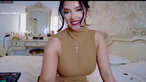 Snapshot of nicole_anistonn chatting on 15, 4, 2026 nicole online show from 15, 4, 2026