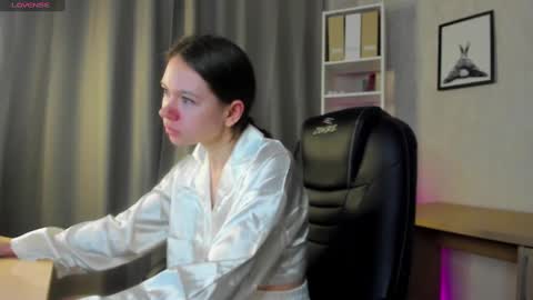 GMT7TueWedThSu 0300am-0900am. Sa 1000am-0400pm online show from 5, 3, 2025