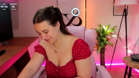 Nicole De Lux online show from 30, 6, 2026