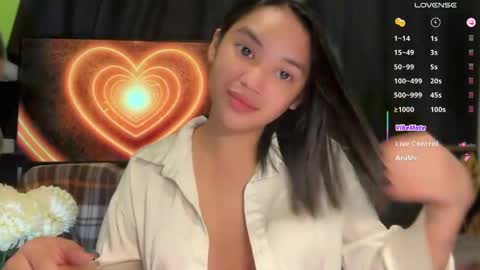 NICOLE online show from 4, 4, 2026