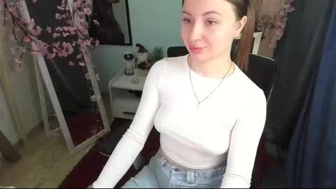 Nicole online show from 8, 2, 2026