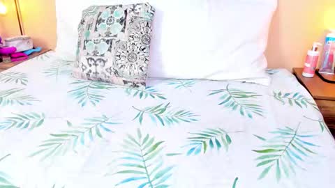 N i c o l e  online show from 10, 1, 2026