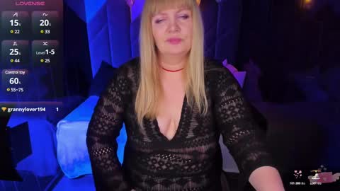 Snapshot of nicolekind chatting on 6, 3, 2025 Nicole online show from 6, 3, 2025