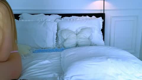 Snapshot of nicolemarani chatting on 21, 4, 2026 Nicole online show from 21, 4, 2026