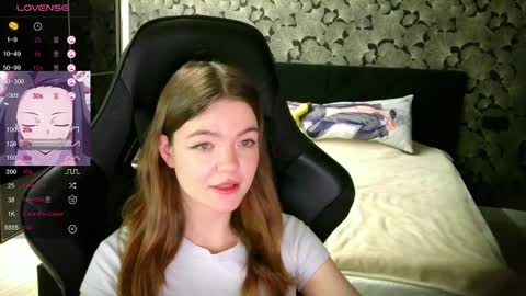 Snapshot of nicolemeew chatting on 28, 1, 2025 NicoleMeew online show from 28, 1, 2025