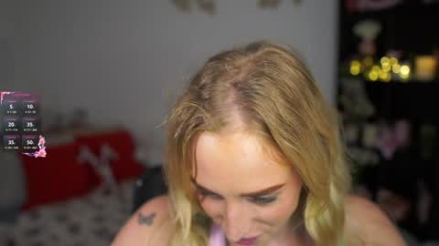 nicolette__shea_ online show from 22, 12, 2024