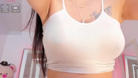 Snapshot of nicolle_foxy chatting on 1, 4, 2026 Nicolle online show from 1, 4, 2026