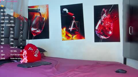 Snapshot of nicolle_hanks1 chatting on 26, 9, 2025 nicolle_hanks1 online show from 26, 9, 2025