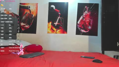 Snapshot of nicolle_hanks1 chatting on 25, 10, 2025 nicolle_hanks1 online show from 25, 10, 2025