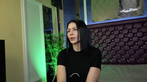 Nicolle online show from 10, 12, 2024