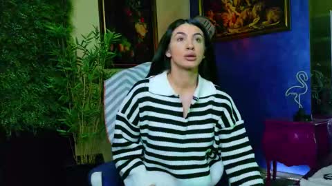 Nicolle online show from 30, 10, 2025