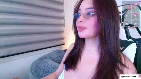 Snapshot of nicolthompsonn chatting on 13, 1, 2026 Nicol online show from 13, 1, 2026