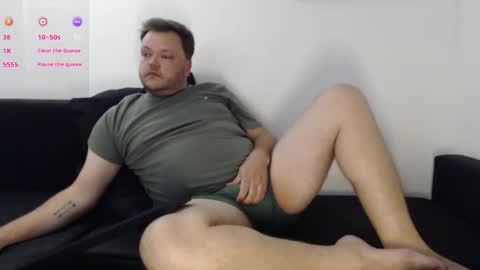 Snapshot of nielsgellen chatting on 24, 4, 2026 nielsgellen online show from 24, 4, 2026