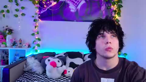 Night angel online show from 15, 12, 2025