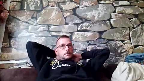 Snapshot of nighthawk28 chatting on 1, 10, 2025 MikeVanDyck online show from 1, 10, 2025