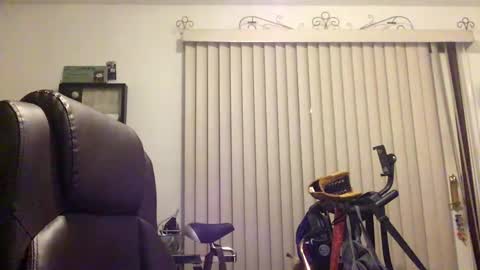 nightmoves1970 online show from 9, 9, 2025