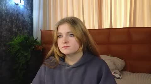 Azalea online show from 25, 11, 2025