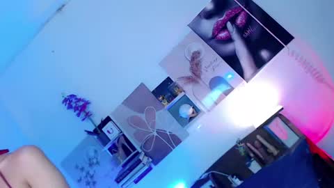 Snapshot of nightwalker28 chatting on 20, 7, 2026 Katie online show from 20, 7, 2026