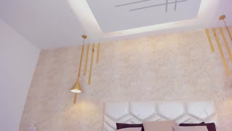 NiiaMoore online show from 9, 1, 2025