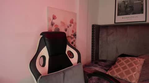 niick_twink online show from 15, 12, 2025