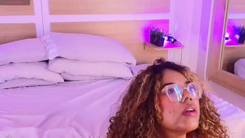 Snapshot of niickypurple chatting on 2, 12, 2025 Call me Nicky online show from 2, 12, 2025