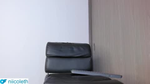 Snapshot of niicoleth_ chatting on 12, 11, 2025 Nicoleth Mendez online show from 12, 11, 2025