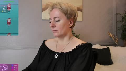 Snapshot of nika_smit chatting on 25, 12, 2024 Nika online show from 25, 12, 2024