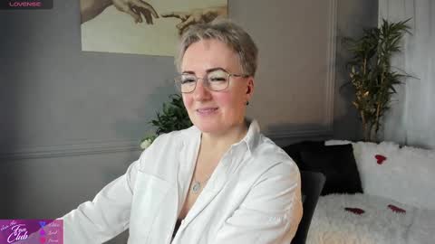 Snapshot of nika_smit chatting on 14, 2, 2025 Nika online show from 14, 2, 2025